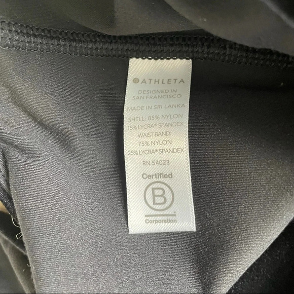 Athleta Elation Ultra High Rise Tight in Velvet Size Small - Picture 13 of 13